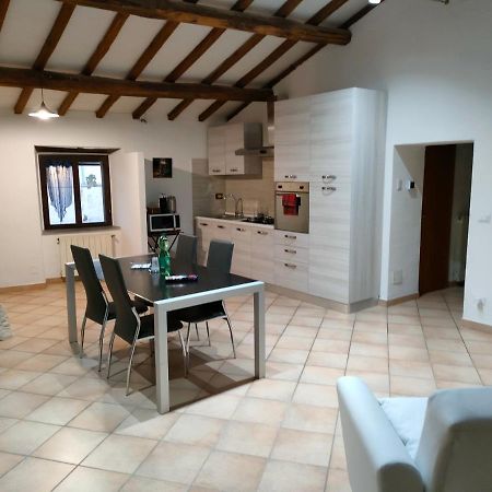 Francigena Viterbo Apartment Con Parcheggio Gratuito A Soli 2 Minuti エクステリア 写真