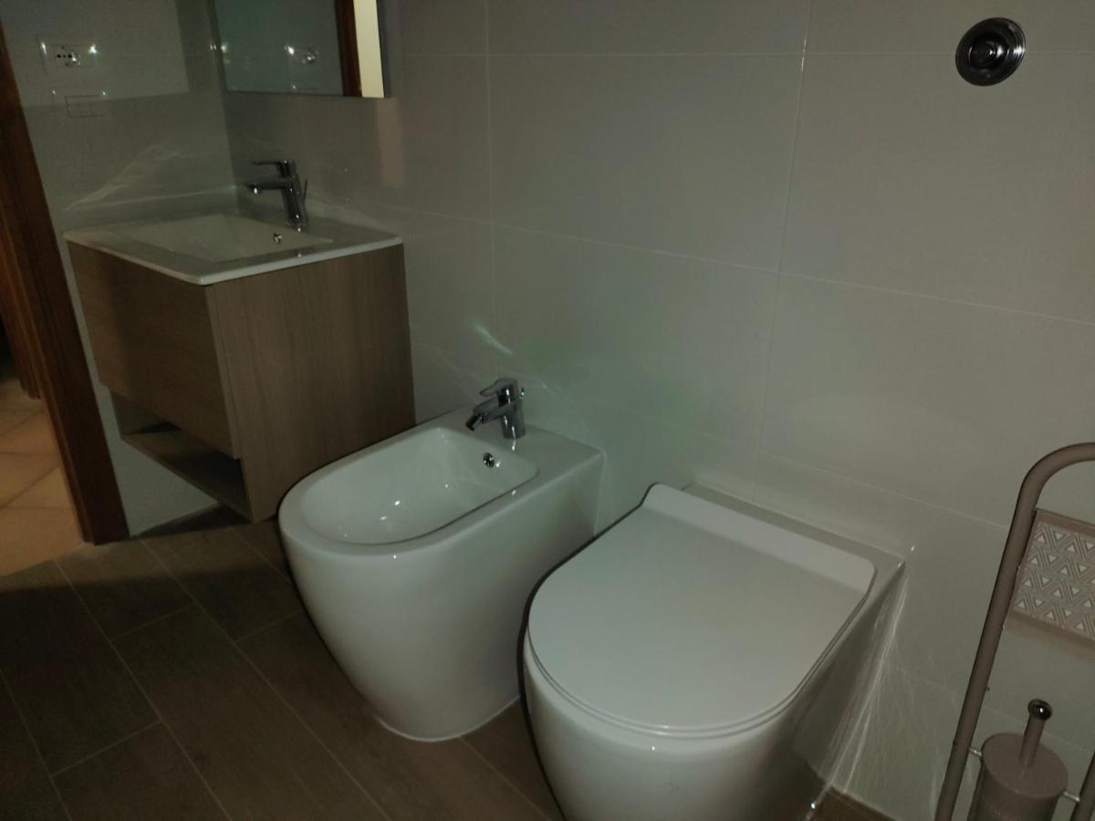 Francigena Viterbo Apartment Con Parcheggio Gratuito A Soli 2 Minuti エクステリア 写真