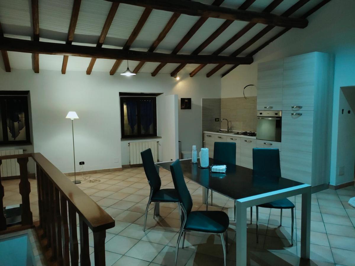 Francigena Viterbo Apartment Con Parcheggio Gratuito A Soli 2 Minuti エクステリア 写真