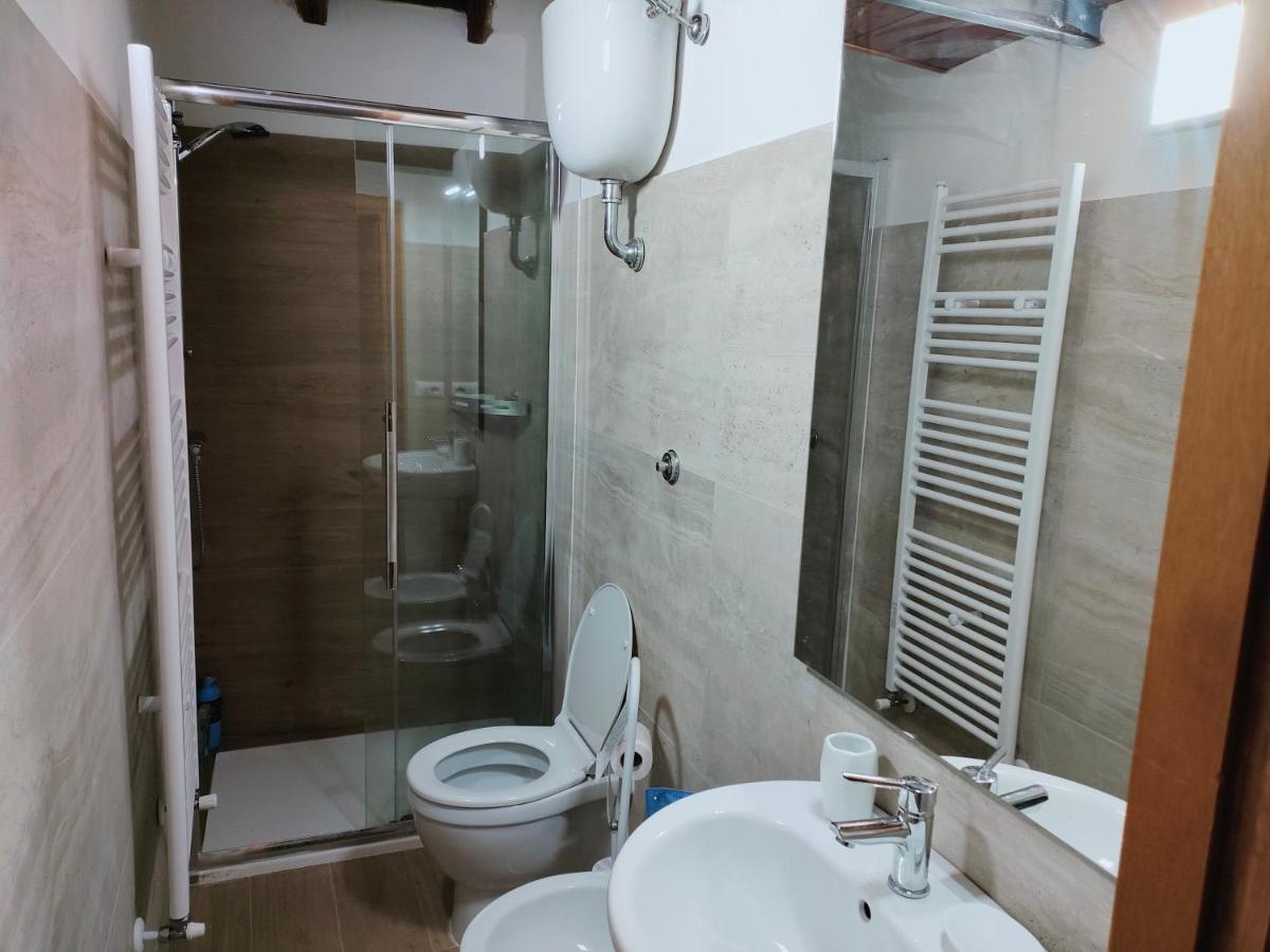 Francigena Viterbo Apartment Con Parcheggio Gratuito A Soli 2 Minuti エクステリア 写真