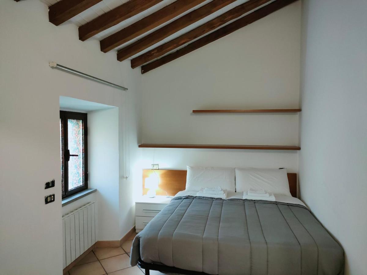 Francigena Viterbo Apartment Con Parcheggio Gratuito A Soli 2 Minuti エクステリア 写真