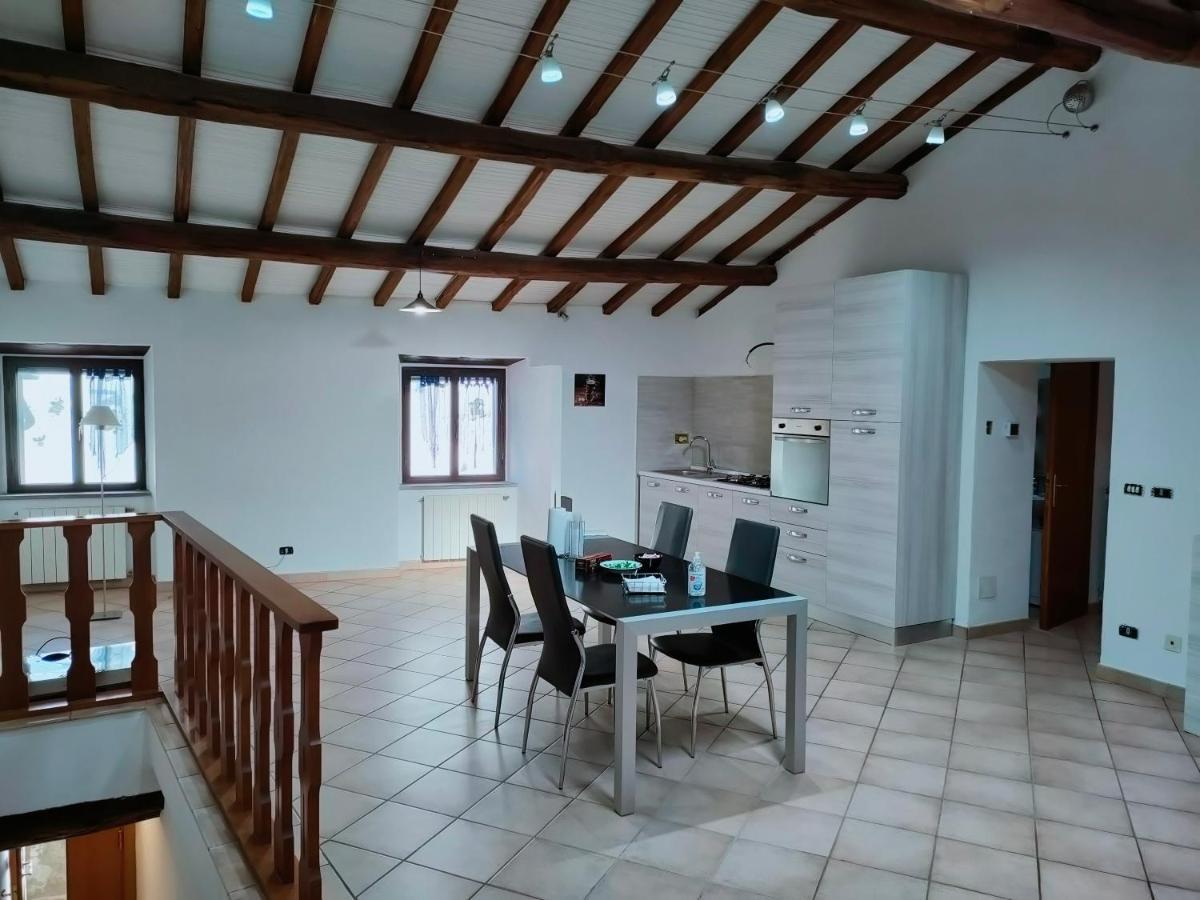 Francigena Viterbo Apartment Con Parcheggio Gratuito A Soli 2 Minuti エクステリア 写真